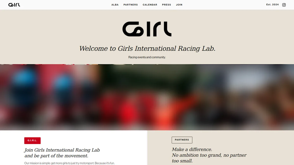 Forsiden af girlsinternationalracinglab.com, som den så ud i oktober 2026.